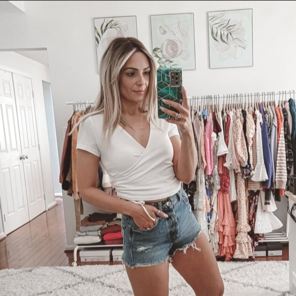 Zara high rise cheeky distressed jean shorts